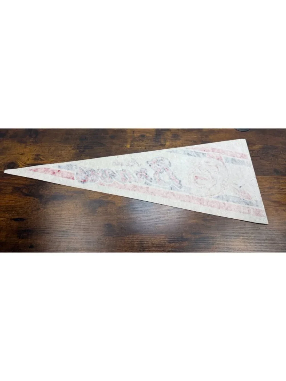 Atlanta Braves Vintage MLB Felt Pennant With Logo 30 inches